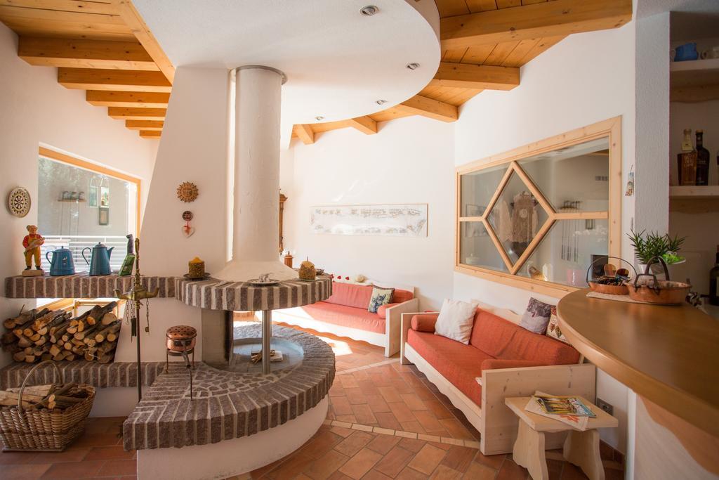 Castelir Suite Hotel Panchia Exterior foto