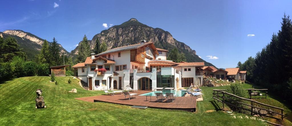 Castelir Suite Hotel Panchia Exterior foto